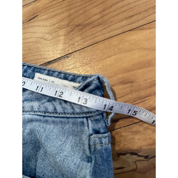 PacSun Embellished Mom Jeans –‎ Size 27 – Distressed & Patch Detail - Picture 6 of 11